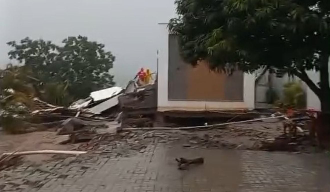 desabamento casa rio bananal