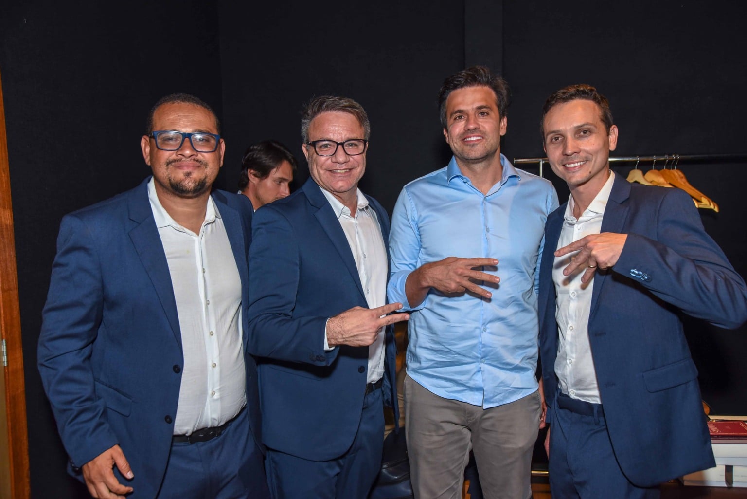 Os realizadores: Charles Nunes, Daniel Resende e Romias Schmidt com Pablo Marçal Os realizadores: Charles Nunes, Daniel Resende e Romias Schmidt com Pablo Marçal