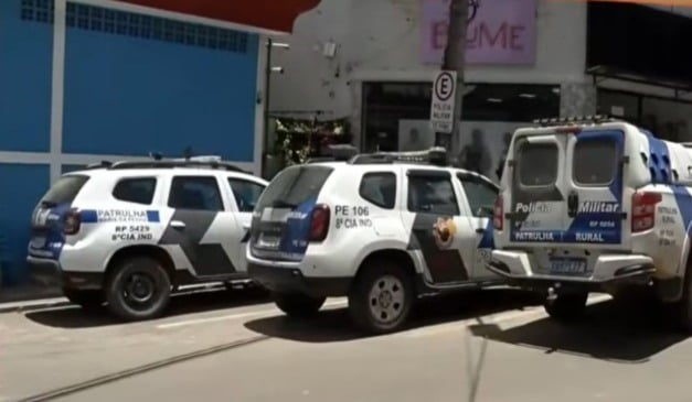 viaturas da Polícia Militar