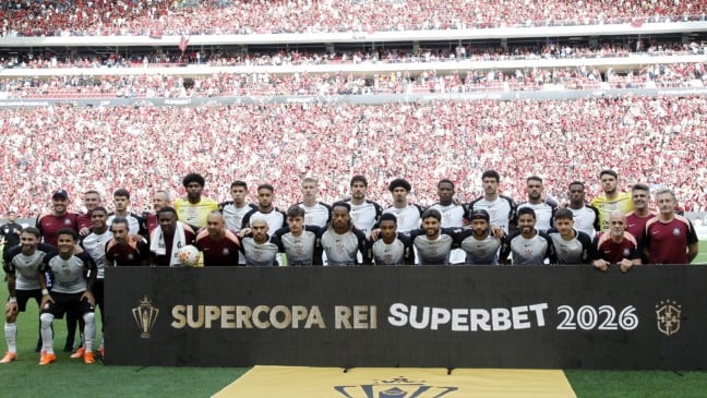 DF - FUTEBOL/SUPERCOPA REI/FLAMENGO X CORINTHIANS - ESPORTES Time posado do Corinthians na partida entre Flamengo e Corinthians válida pela Supercopa Rei do Brasil, realizada na tarde deste domingo (1º), no estádio Mané Garrincha, em Brasília. Foto: ADALBERTO MARQUES/DIA ESPORTIVO/ESTADÃO CONTEÚDO