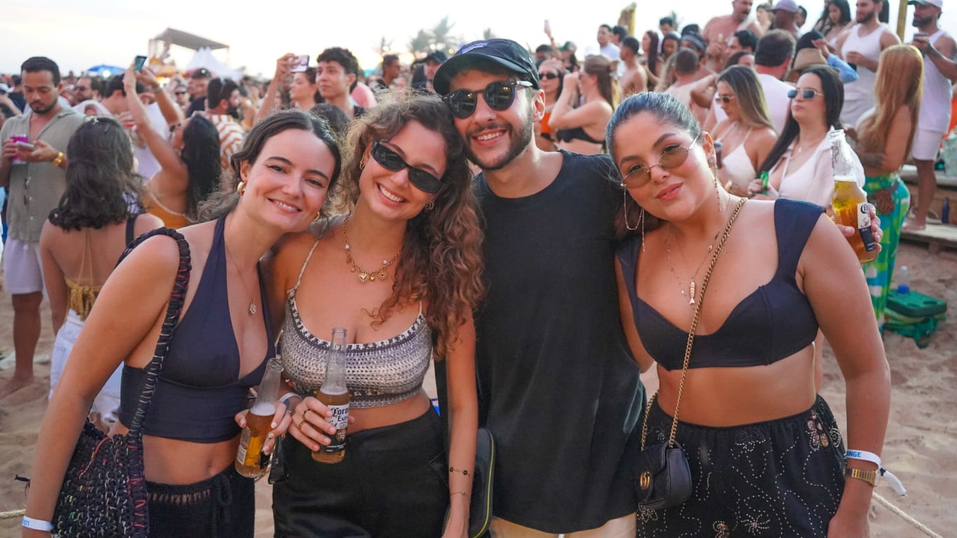 Dani Mendonça, Ledda Mendonça, Lucas Vilela e Ana Julia Teixeira Dani Mendonça, Ledda Mendonça, Lucas Vilela e Ana Julia Teixeira