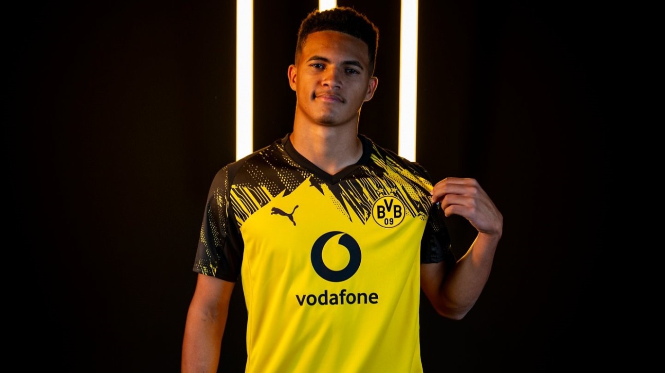 Borussia Dortmund anuncia a contração de Kauã Prates