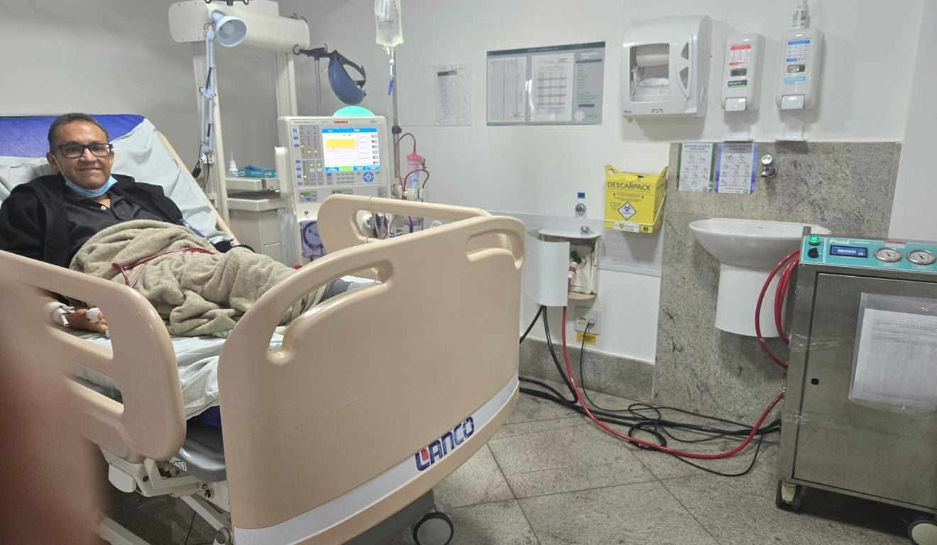 Fabricio em sua última hemodiálise antes do transplante de rim