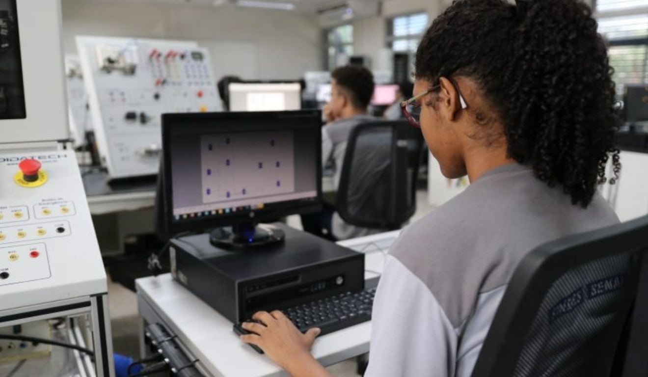 1.500 vagas em IA para mulheres — não perca! 🎓💻