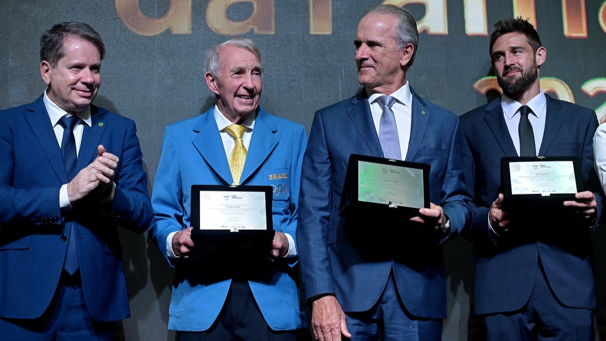 2026.04.08 - Rio de Janeiro/RJ - Hall da Fama 2026 - Local: Copacabana Palace - Hall da Fama do COB celebra ídolos olímpicos, as duplas Alex Welter e Lars Björkström, da Vela; e Ricardo e Emanuel, campeões no vôlei de praia, e a lenda do basquete brasileiro Oscar Schmidt - Foto:Alexandre Loureiro/COB - IG: alexandreloureiroimagens