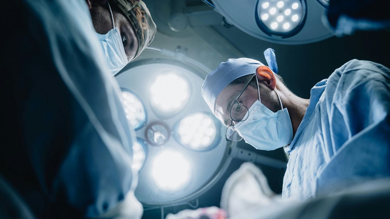 Piso de R$ 13,6 mil para médicos avança e CRM-ES vê ganho para pacientes