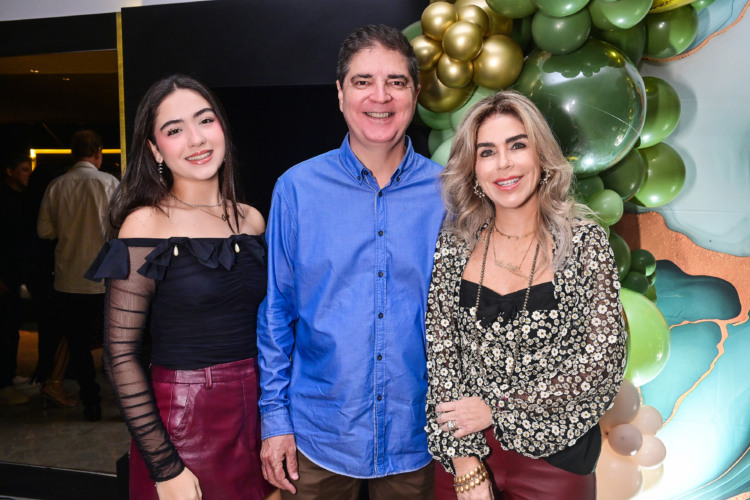 Chloé, Guilherme e Ana Paula Rody