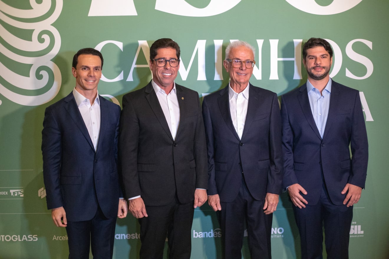 Giuliano Nader, Marcelo Santos, Ronaldo Barbosa e Pedro Martins Giuliano Nader, Marcelo Santos, Ronaldo Barbosa e Pedro Martins