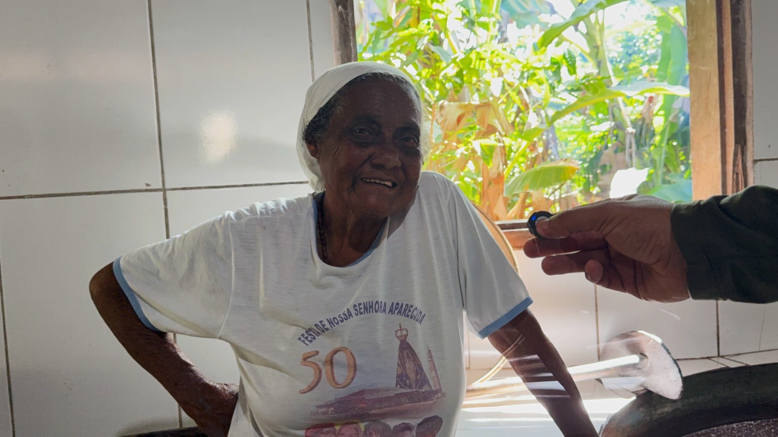 Dona Dentina
Matriarca e beijuzeira do Quilombo
do Angelim 1 Dona Dentina
Matriarca e beijuzeira do Quilombo
do Angelim 1