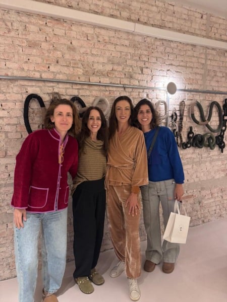 Sophia Whately, Alessandra Gadioli, Roberta Faustini e Paula Cury