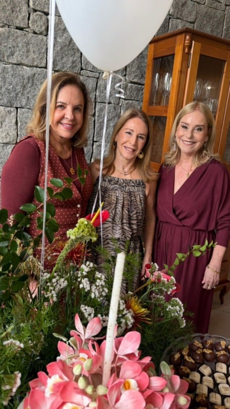 Com Beth Duarte e Rosani Galeão, amigas da 'gym'