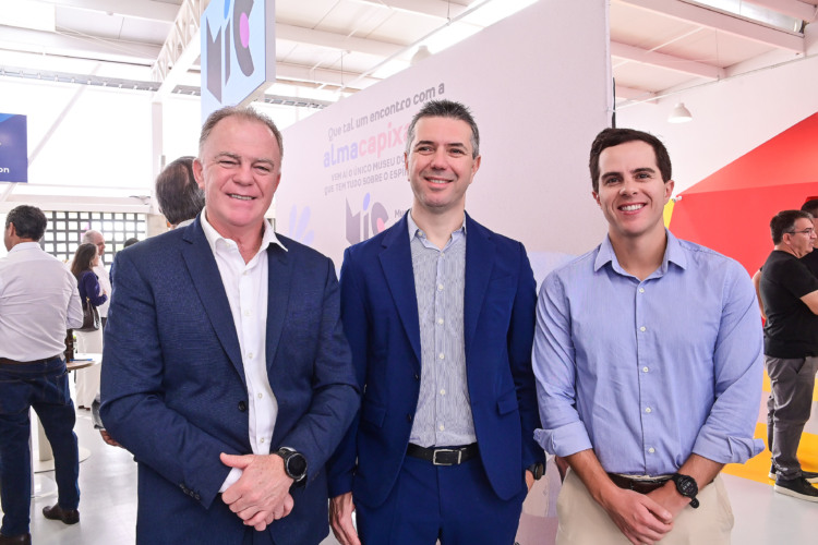 Renato Casagrande, Ricardo Gesse e Felipe Caroni