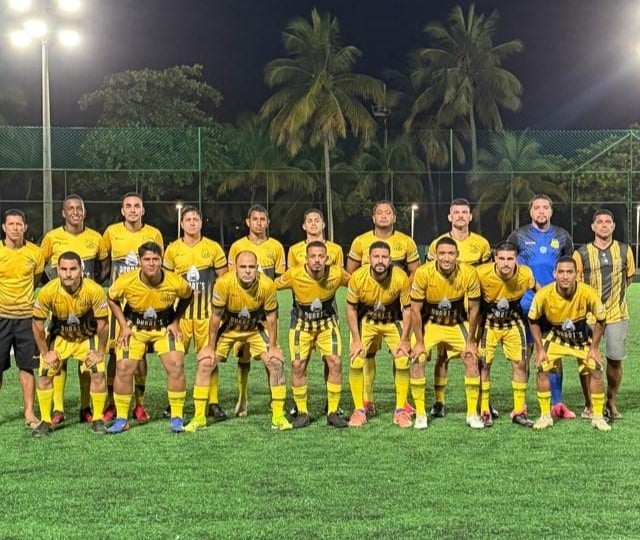Tradição e camisa pesada: Santa Cruz volta à Copa Vitória das Comunidades