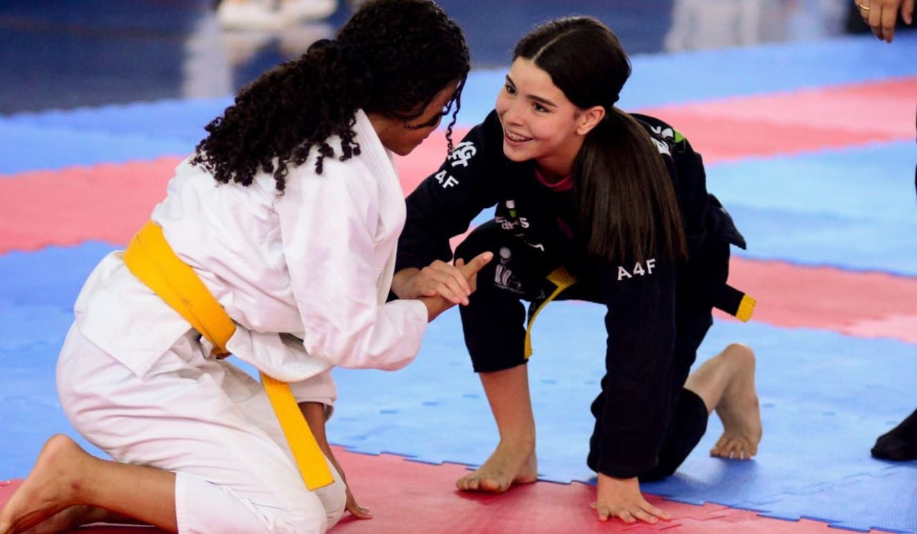 Stephanie Balista vai disputar novo título internacional no jiu-jítsu