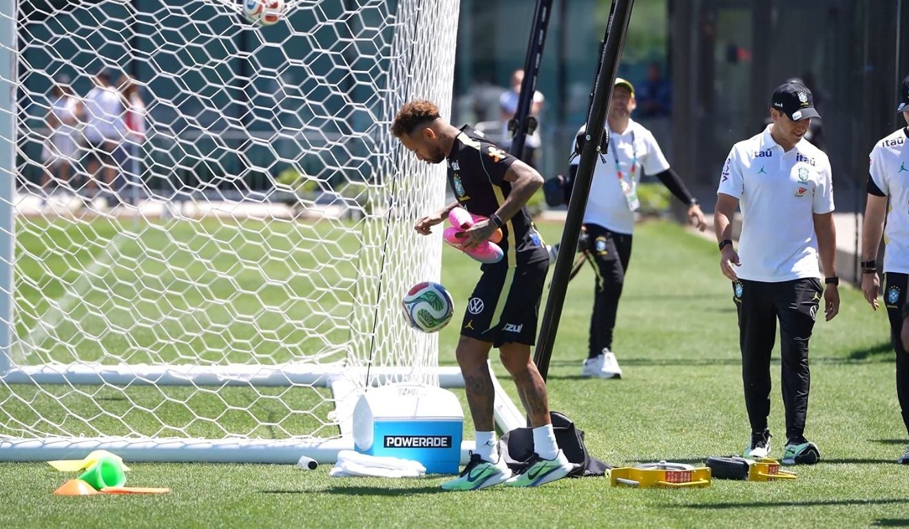 neymar treino com bola