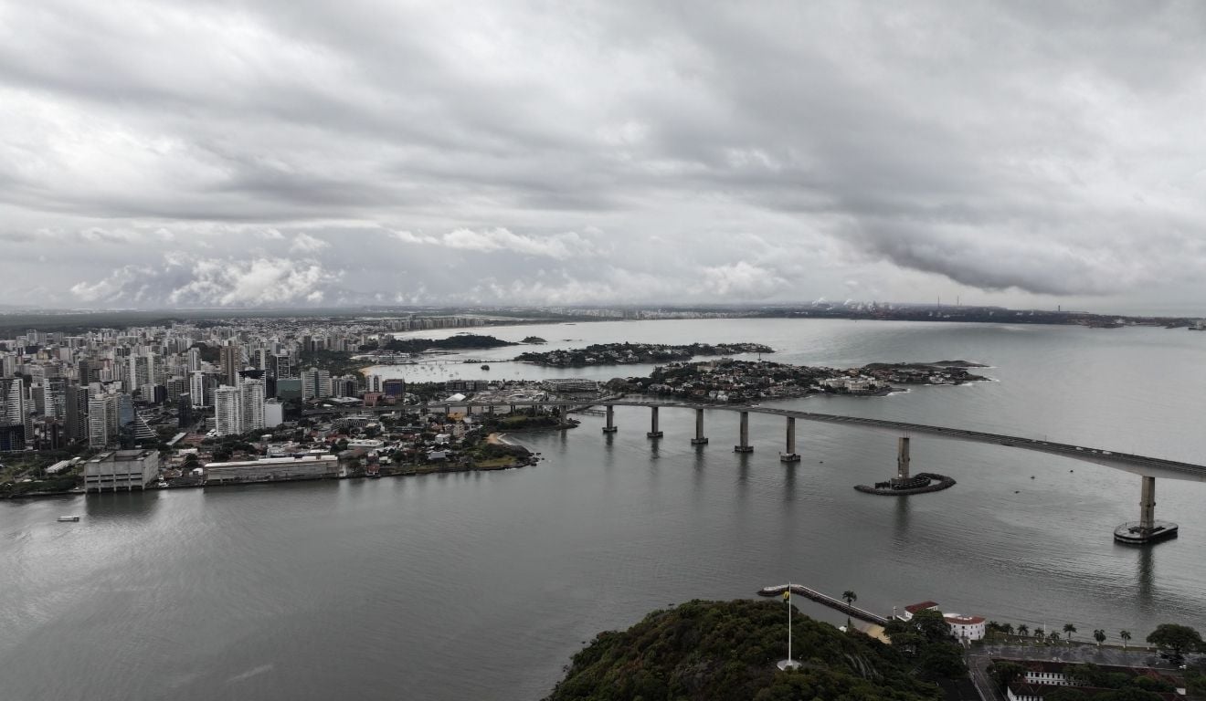 previsão do tempo chuva nublado