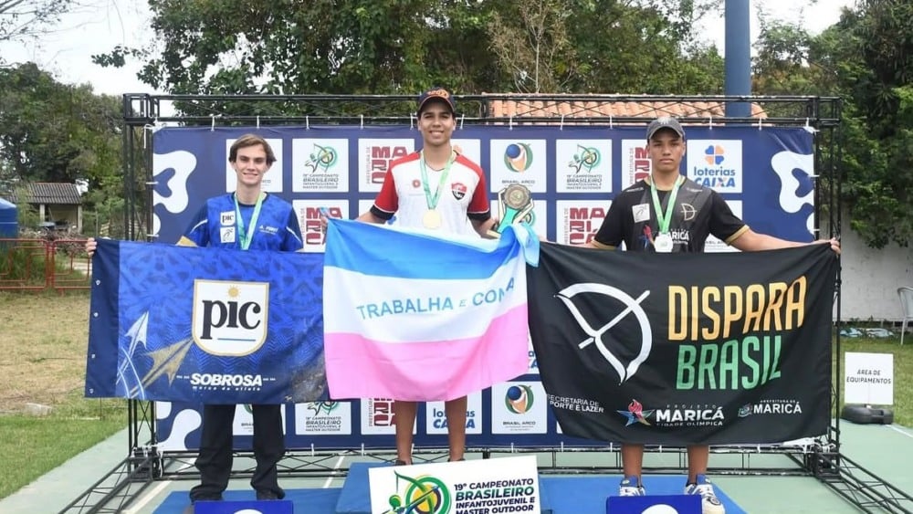 Campeonato Brasileiro Infanto-Juvenil e Master de Tiro com Arco. Eduardo Diamantino Almeida é campeão sub-21