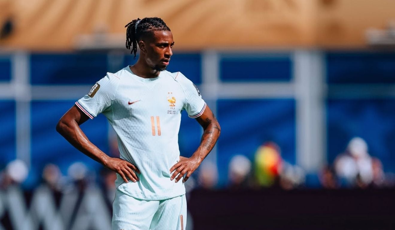 Michael Olise em jogo de Copa do Mundo