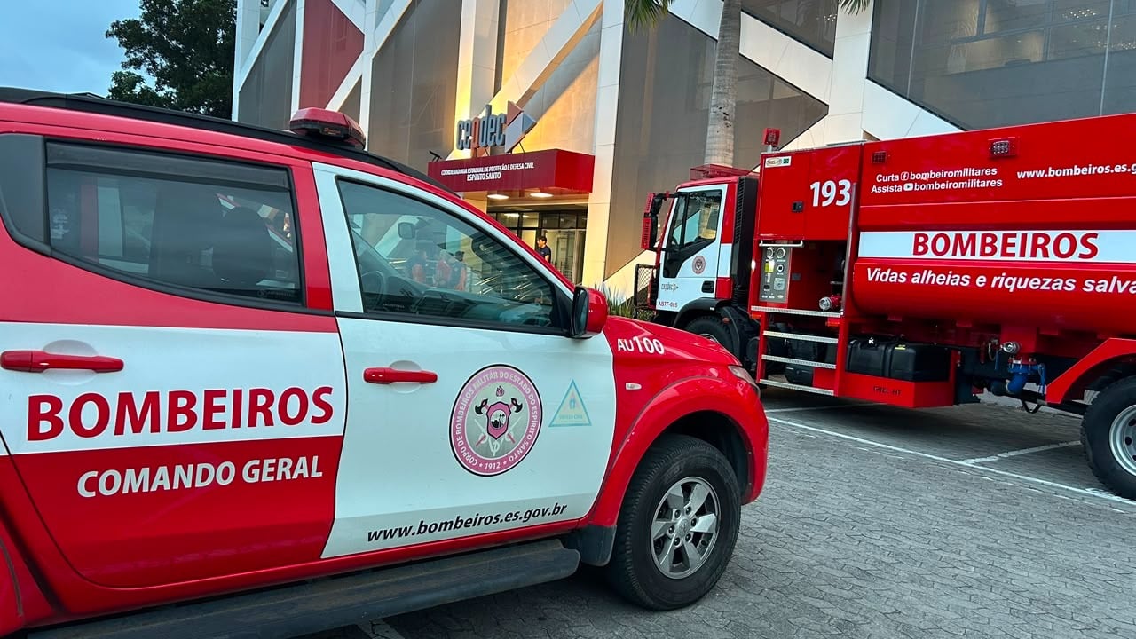 Bombeiros do ES lançam licitação para adquirir até 56 carros elétricos - Foto