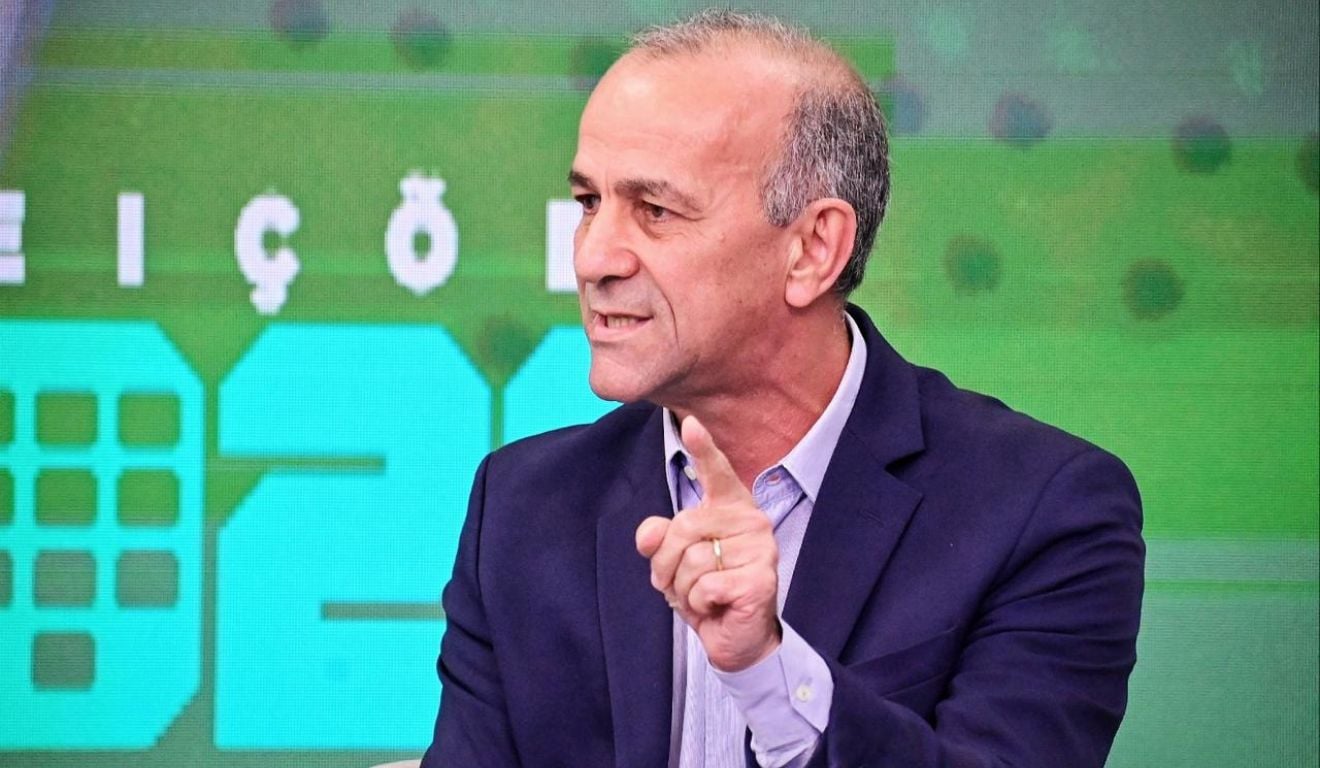Helder Salomão durante entrevista à Rede Vitória