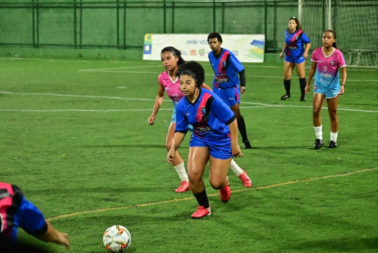 Copa Vitória das Comunidades 2026. Las Lobas x Estadual 13. Campo de Itararé