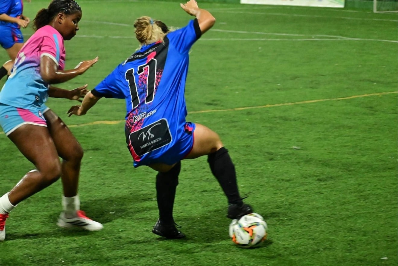 Copa Vitória das Comunidades 2026. Las Lobas x Estadual 13. Campo de Itararé