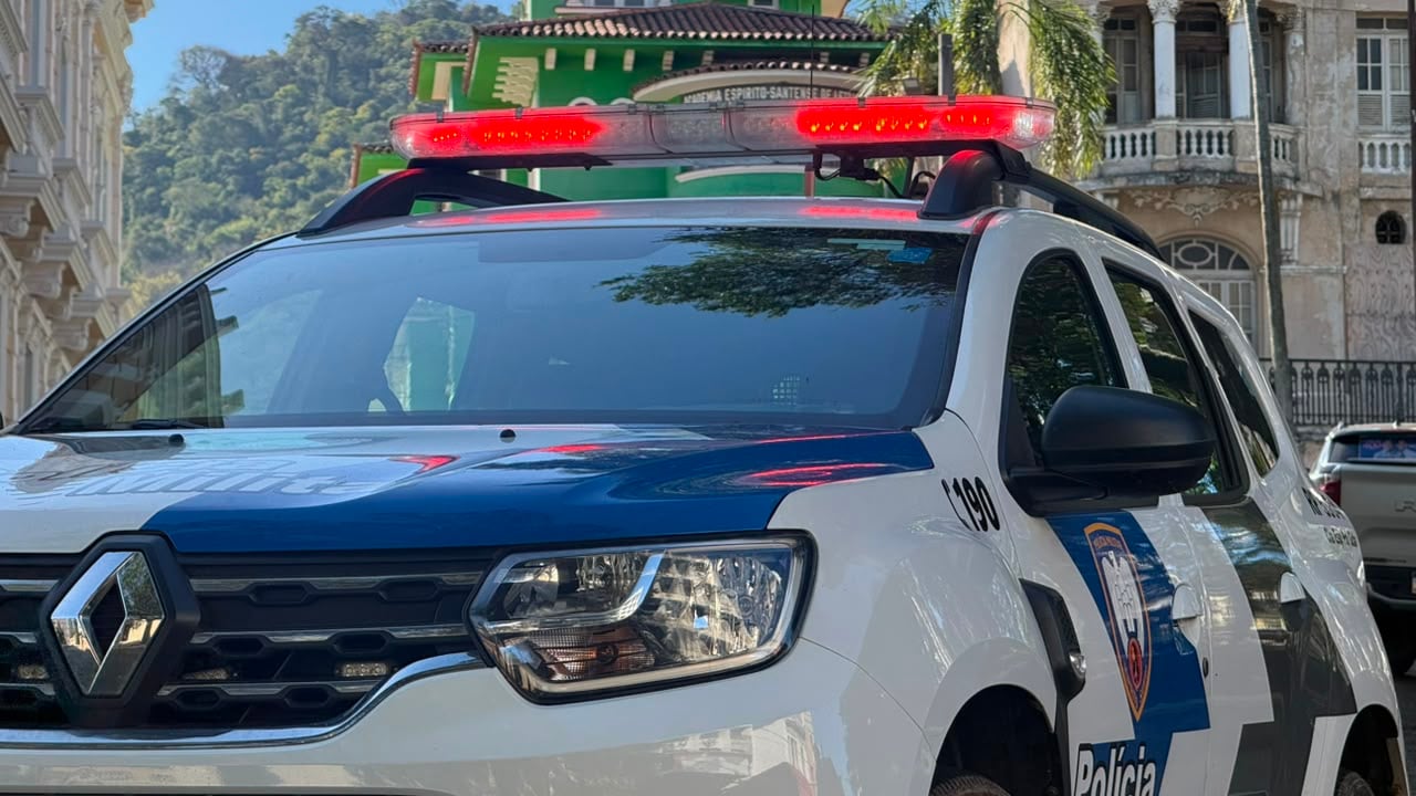 Mulher é esfaqueada em bar de Vila Velha e passa por cirurgia - QTU Questões do Universo