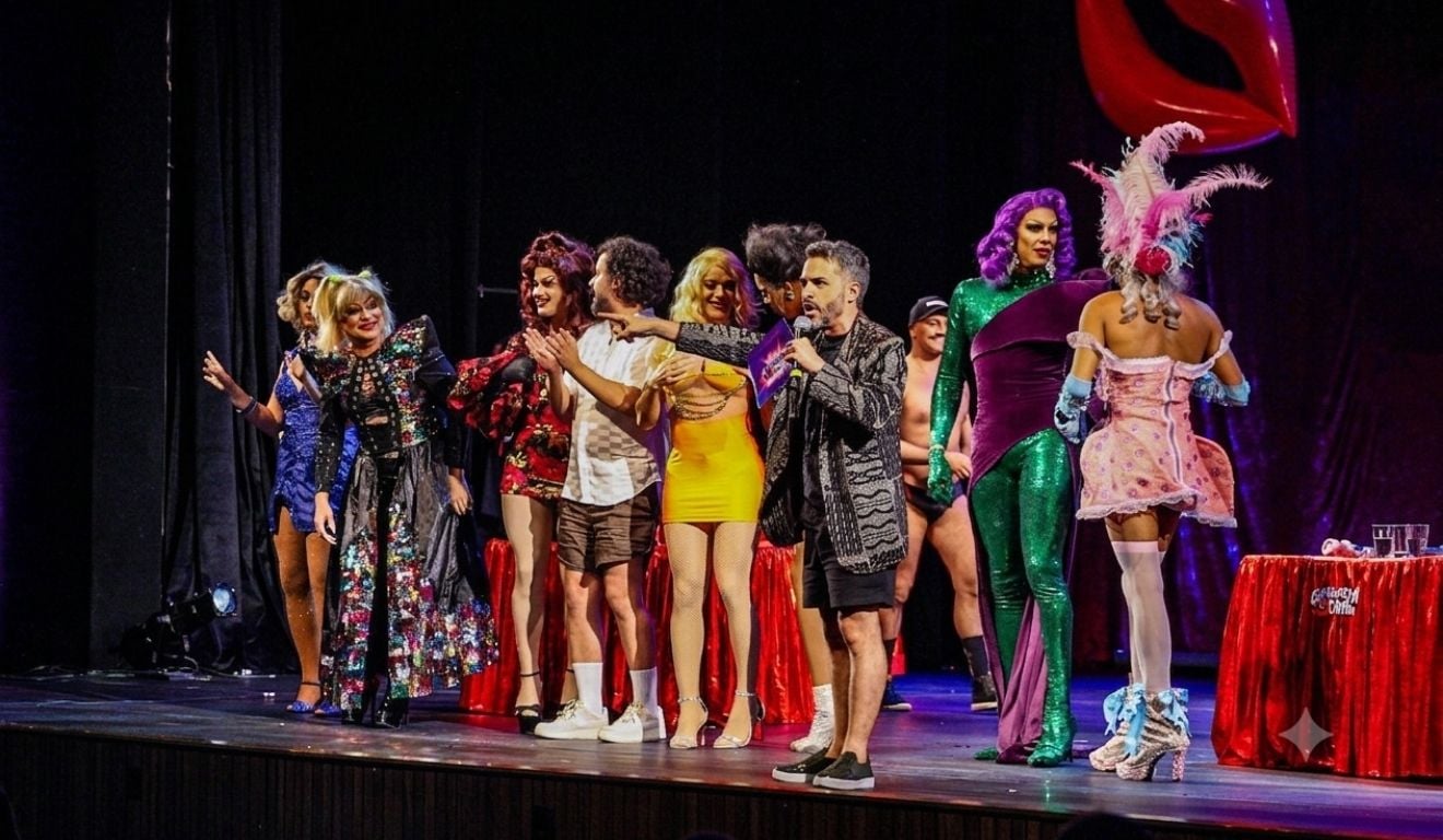 “Gongada Drag” estreia em Vitória com roast, humor ácido e ingressos a partir de R$ 75 - QTU Questões do Universo