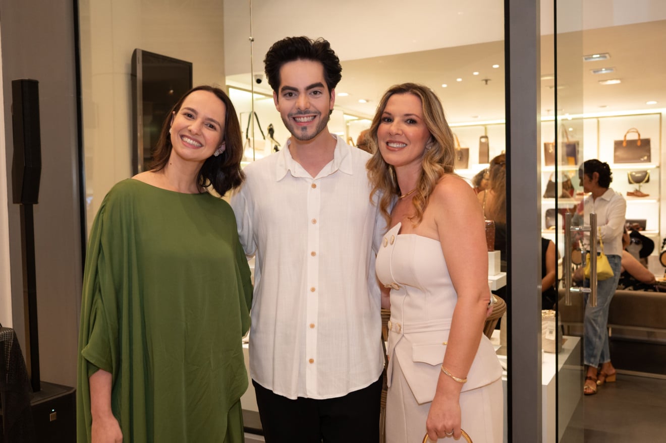 Jorge Bischoff recebe em noite chique na loja da marca do Shopping Vitória (Foto: Mônica Zorzanelli)