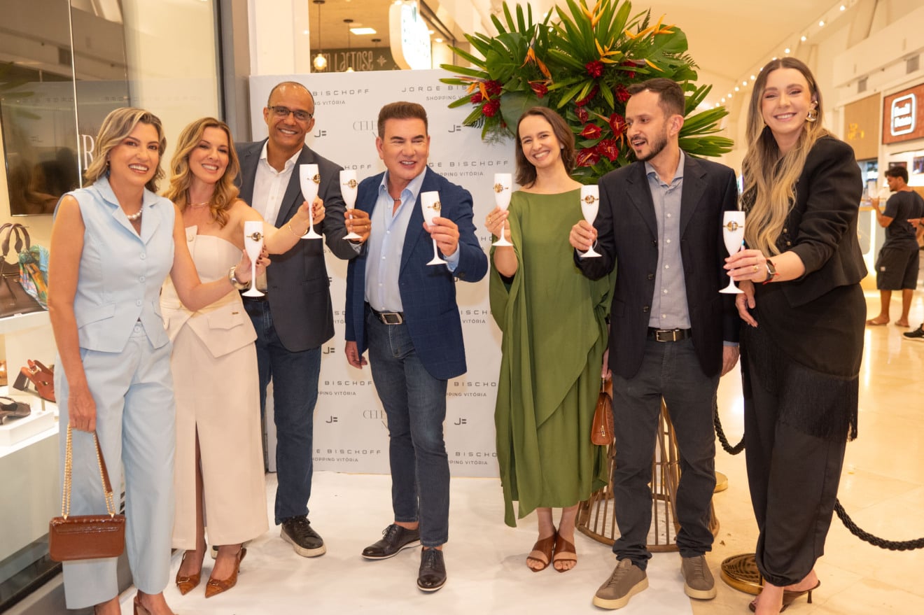 Jorge Bischoff recebe em noite chique na loja da marca do Shopping Vitória (Foto: Mônica Zorzanelli)