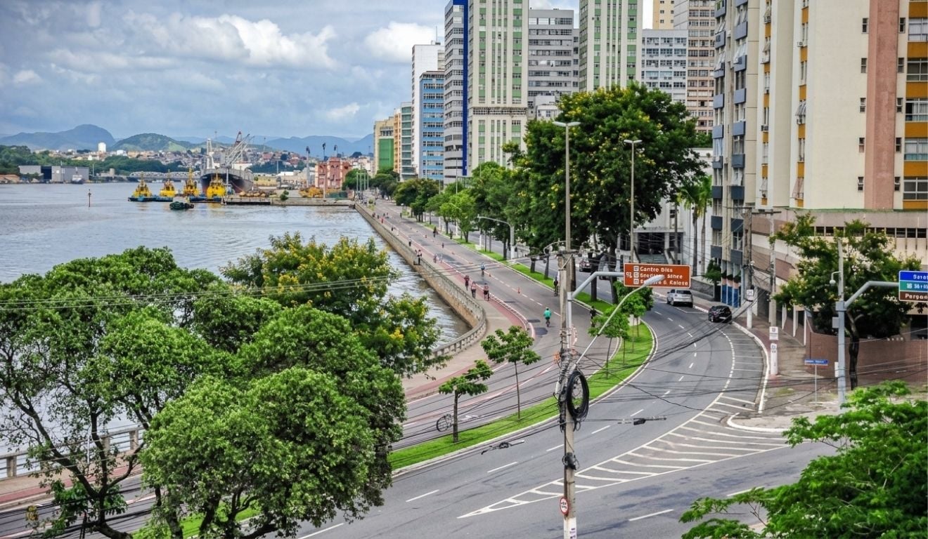 Trecho da calçada da Avenida Beira-Mar será interditado a partir desta sexta