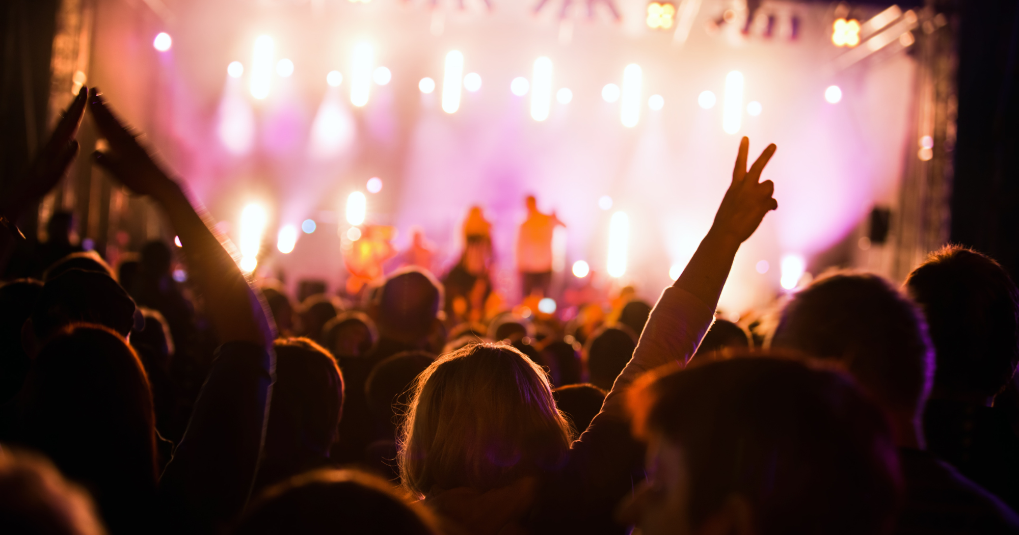 Vai para um festival? Experts listam o que pode levar, o que é proibido e “peso morto” para curtir os shows no Rock in Rio e mais eventos sem perrengue - Foto