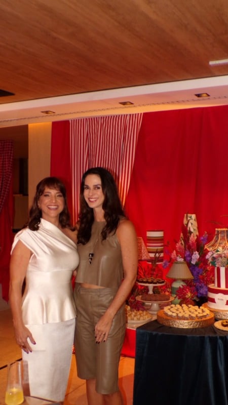 Renata Araújo e Livia Fortes Zenobio