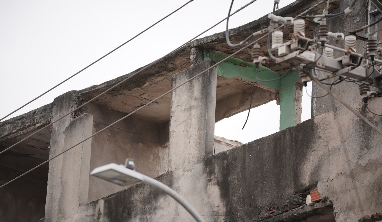 Obra onde laje desabou em Vila Velha não tinha responsável técnico, diz Crea-ES