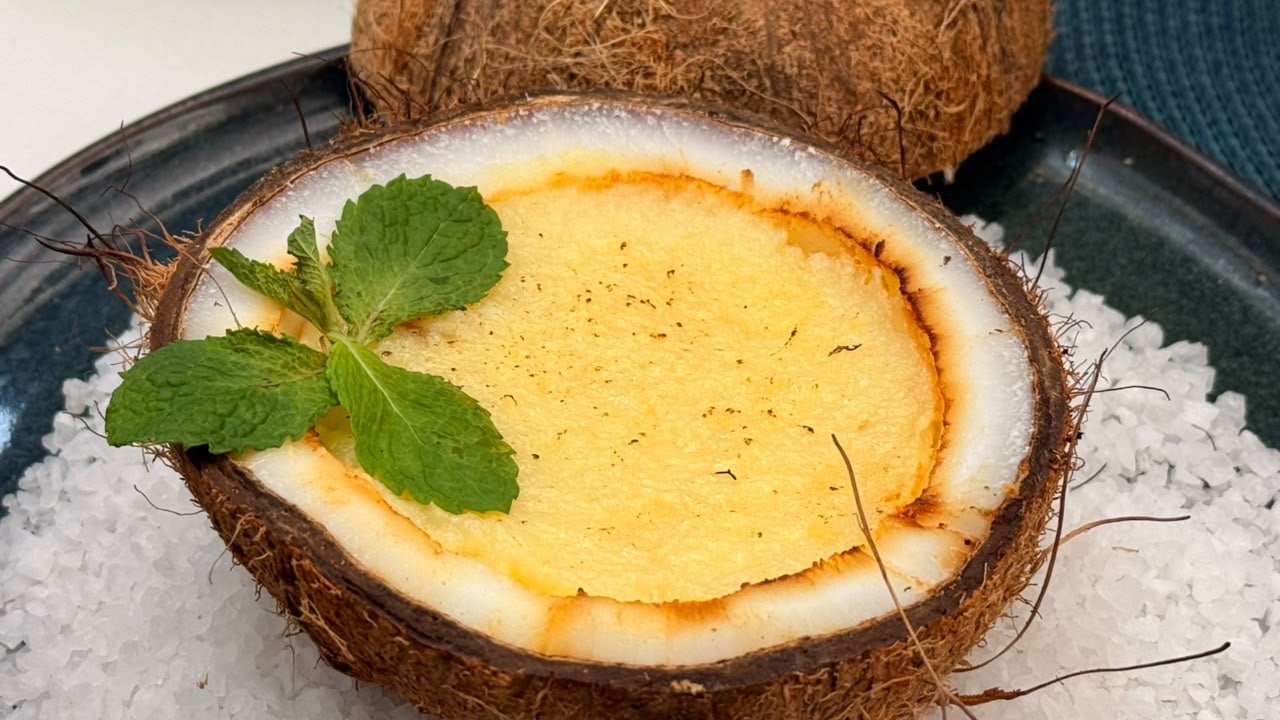 Cocada de forno: receita fácil, cremosa e com sabor irresistível de coco