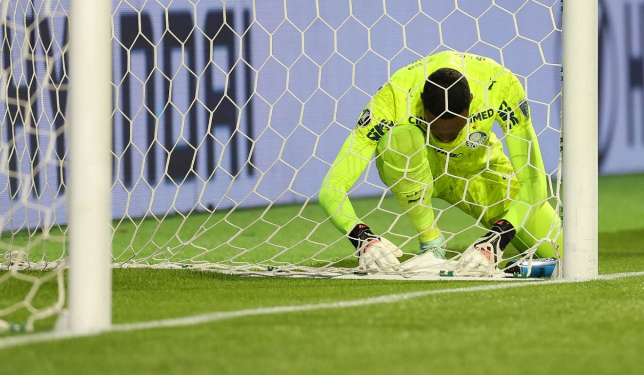 Carlos Miguel usa “cola” nos pênaltis para levar o Palmeiras à final da Libertadores