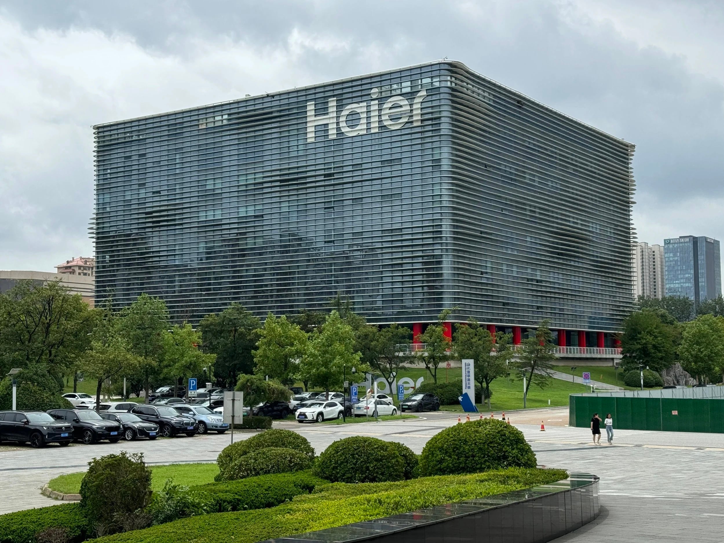 Gigante chinesa Haier escolhe ES como base logística e prevê faturar R$ 40 milhões até dezembro