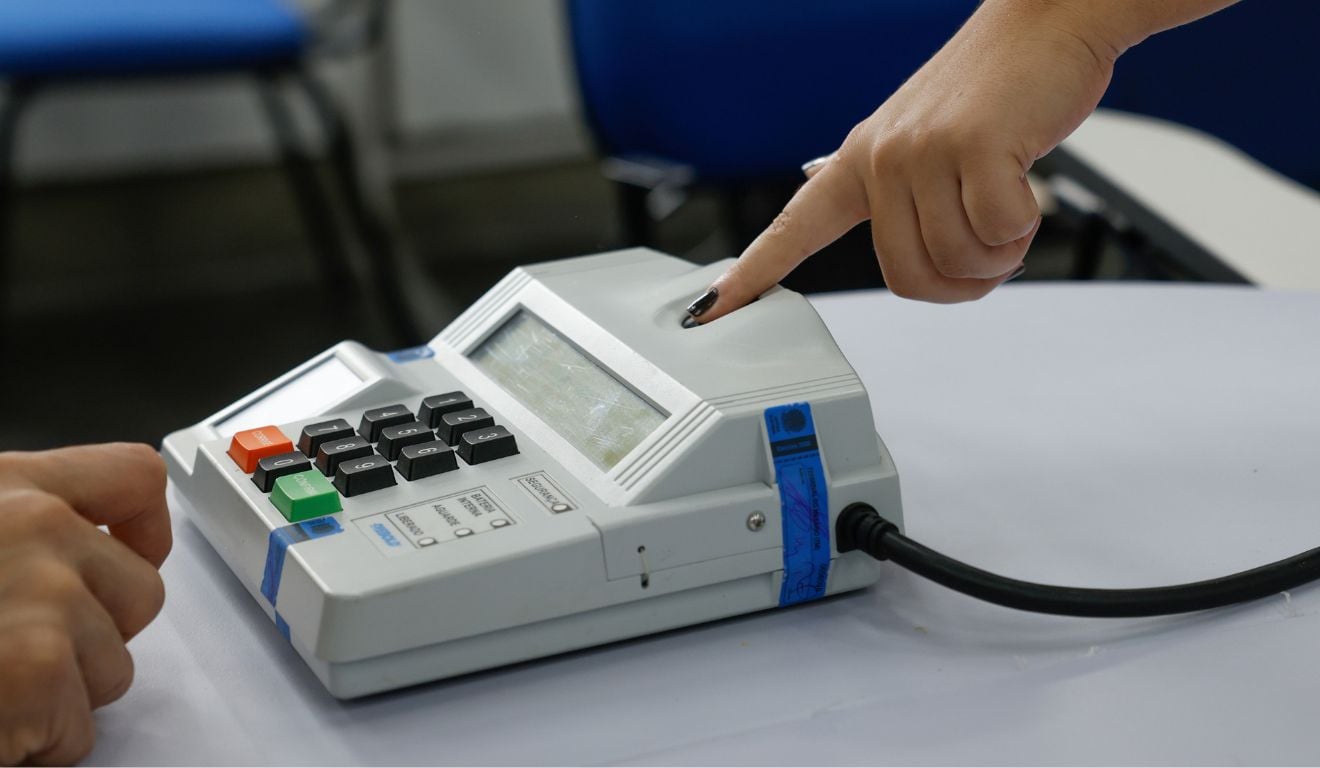 Não fiz biometria, posso votar nas eleições 2026?