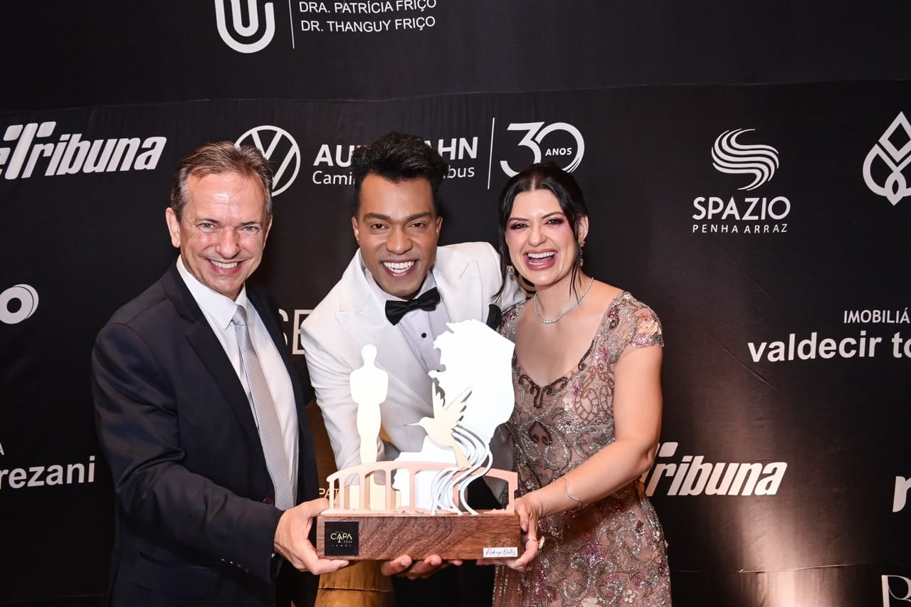 Região: Black tie, longo e muito glamour nos 11 anos do Baile da Capa