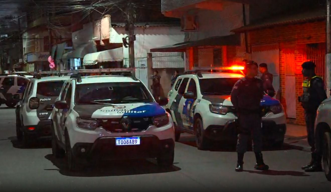 Região: Adolescente é morto a tiros e jovem é baleada nas costas na Serra
