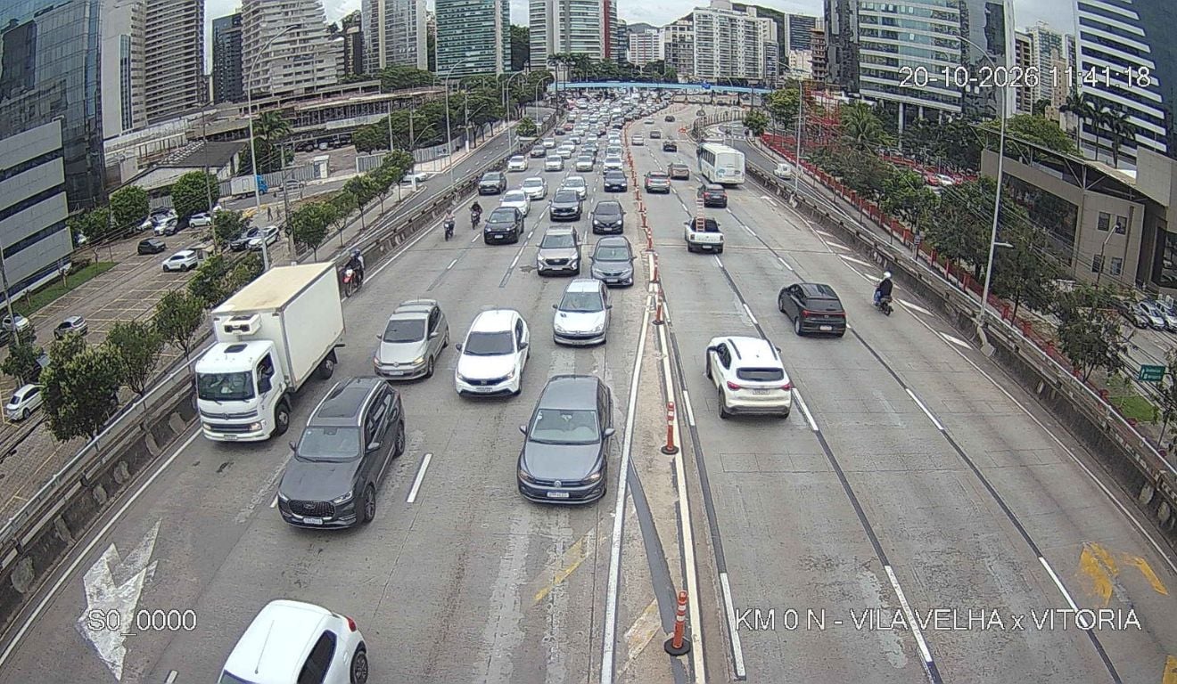 Acidente causa trânsito lento na Terceira Ponte